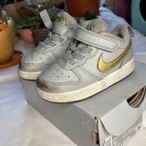 HP 🔥Nike Court Borough Low 2’s: Sleek Style in Light Smoke Grey &Metallic Gold‎